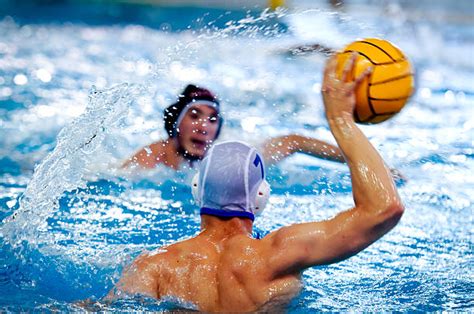 3.400+ Waterpolo Stockfoto's, afbeeldingen en royalty